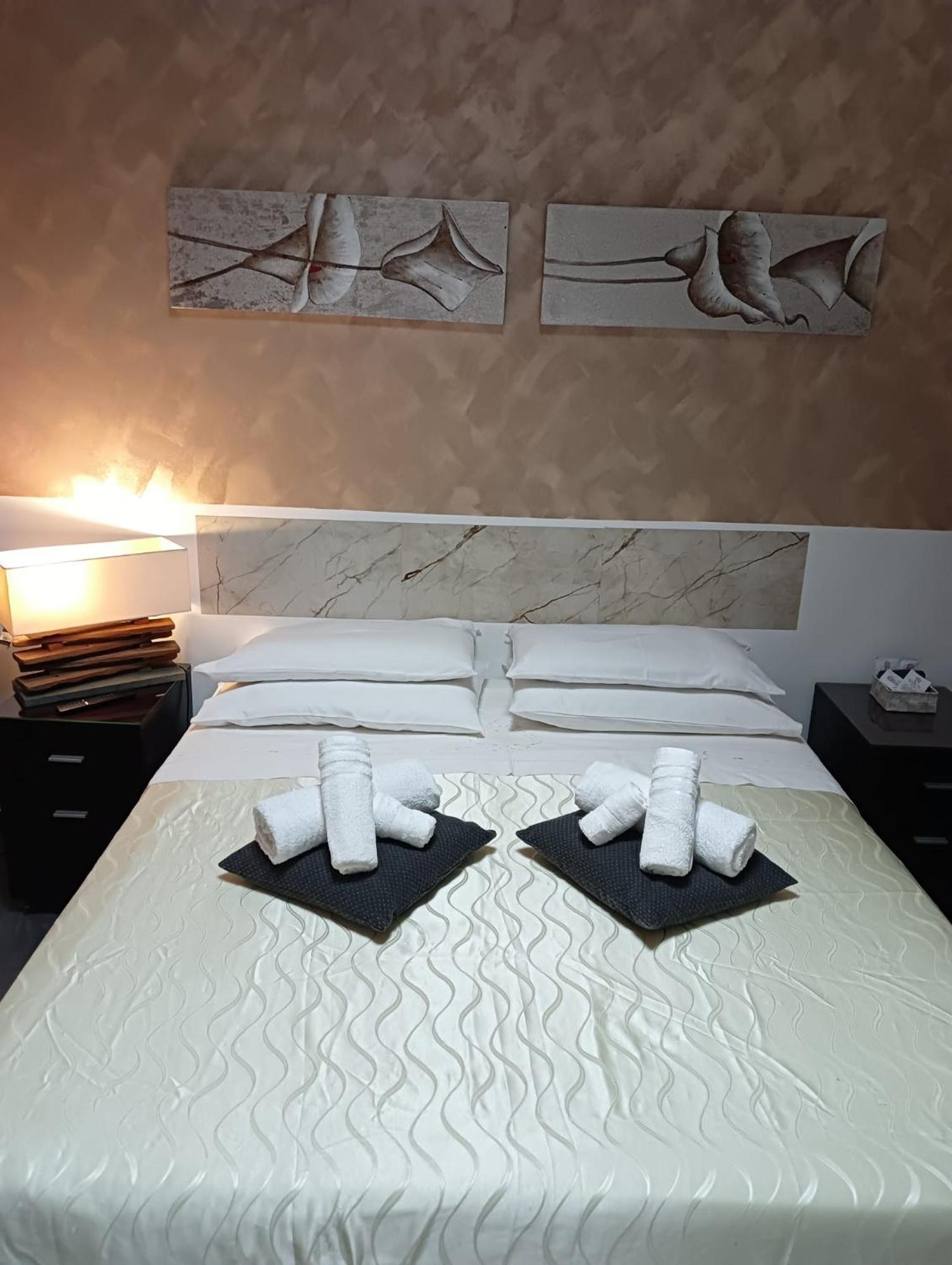 Casa Al Porto Bed and Breakfast Porto Torres Buitenkant foto